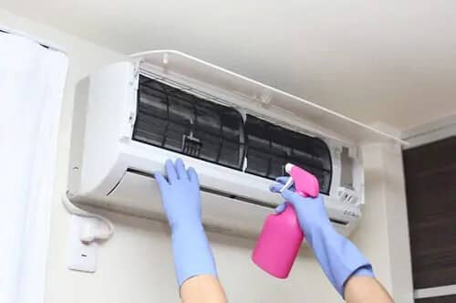 Aircon cleaning EZY Lifestyle